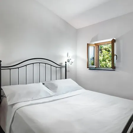 Gocce - Ginestra Frontbeach Διαμέρισμα *